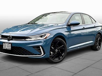 New 2025 Volkswagen Jetta SE