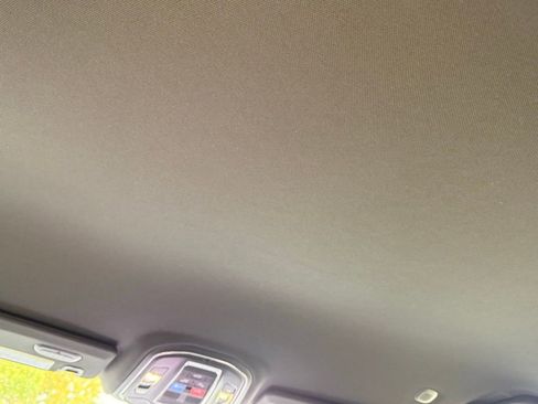 New 2025 Jeep Grand Cherokee Limited w/ Black Appearance Package image 28