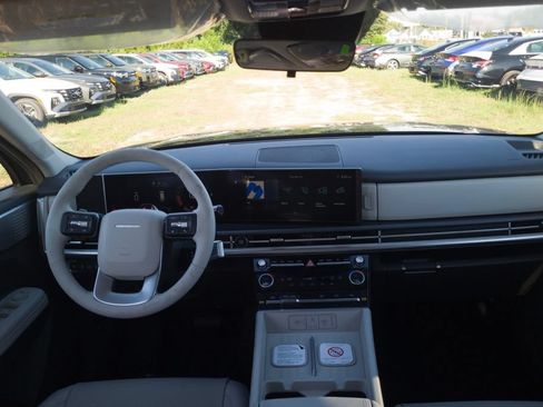New 2026 Hyundai Santa Fe SEL FWD image 17