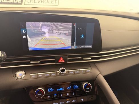 Used 2023 Hyundai Elantra SEL w/ Convenience Package FWD image 34