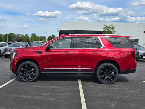 New 2026 GMC Yukon Denali Ultimate AWD/4WD image 11