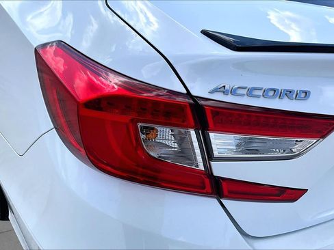 Used 2022 Honda Accord Sport image 27