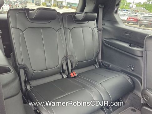 New 2026 Jeep Grand Cherokee L Limited RWD image 15