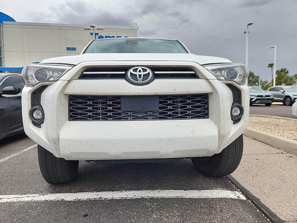 Used 2021 Toyota 4Runner SR5 AWD/4WD image 8