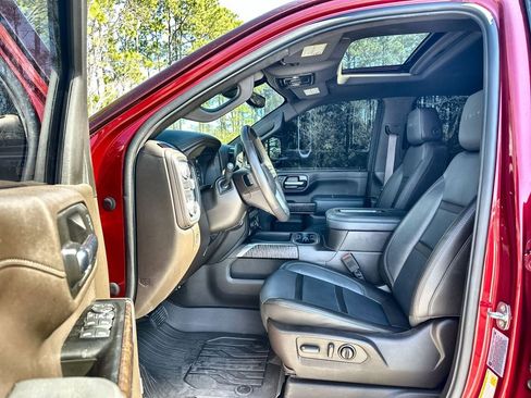 Certified 2022 GMC Sierra 3500 Denali w/ Denali Ultimate Package image 20