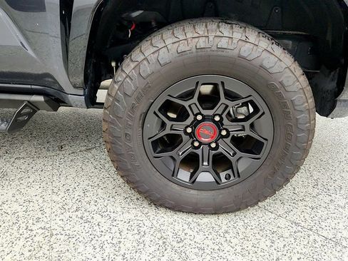 Used 2025 Toyota 4Runner TRD Pro AWD/4WD image 9