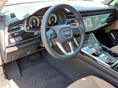 Used 2023 Audi Q7 2.0T Premium Plus w/ Premium Plus Package AWD/4WD image 26