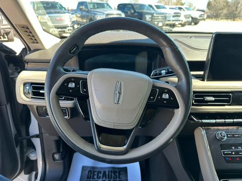 Used 2022 Lincoln Aviator Reserve w/ Equipment Group 201A AWD/4WD image 36