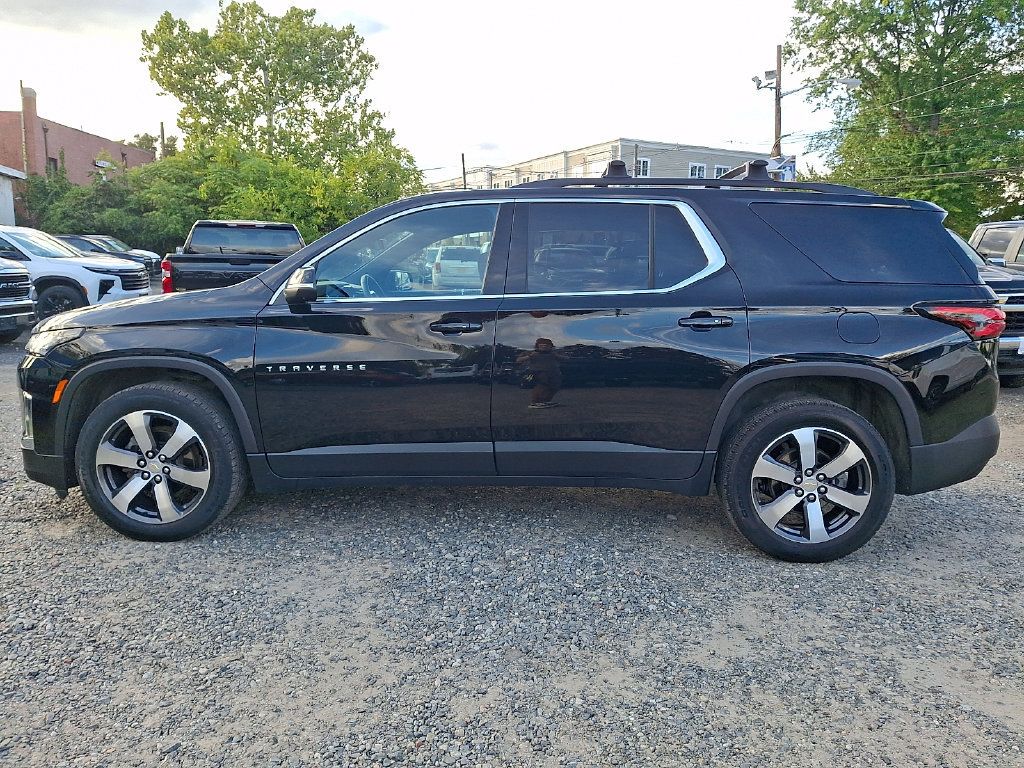 Used 2023 Chevrolet Traverse LT AWD/4WD image 4