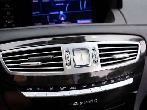 Used 2009 Mercedes-Benz CL 550 4MATIC image 22