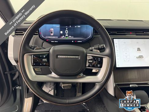 Used 2025 Land Rover Range Rover Autobiography AWD/4WD image 14