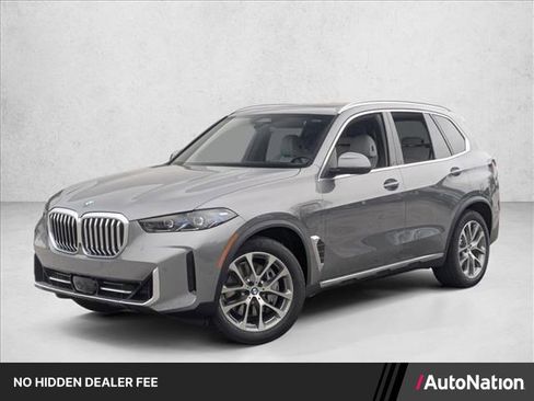 Used 2026 BMW X5 xDrive50e AWD/4WD image 1