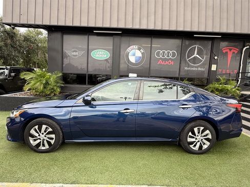 Used 2021 Nissan Altima 2.5 S FWD image 7