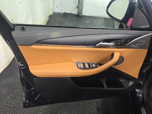 Used 2024 BMW X3 xDrive30i image 6