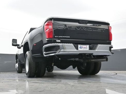 New 2026 Chevrolet Silverado 3500 W/T image 40