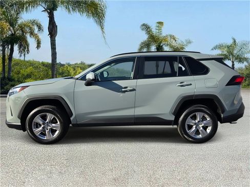 Used 2023 Toyota RAV4 XLE image 2