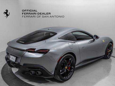 Certified 2024 Ferrari Roma image 10