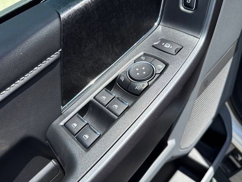 New 2025 Ford F250 XLT w/ Black Appearance Package image 27