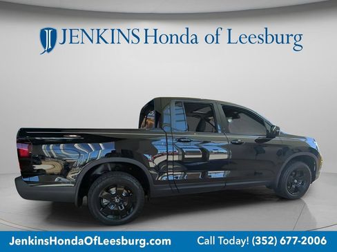 New 2026 Honda Ridgeline Black Edition image 2