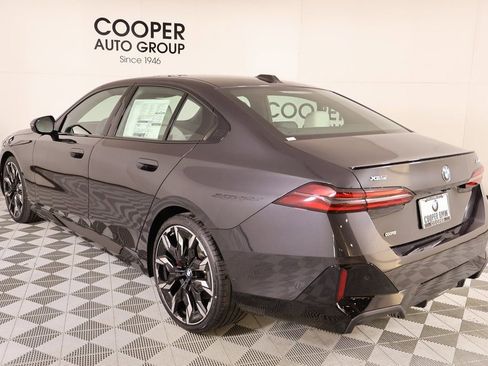 New 2026 BMW 540i xDrive w/ M Sport Package image 23