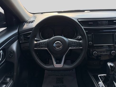 Used 2020 Nissan Rogue SV AWD/4WD image 18