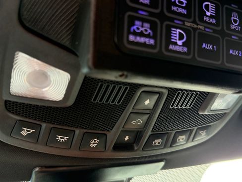 Used 2018 Ford F150 Raptor w/ Equipment Group 802A Luxury image 25