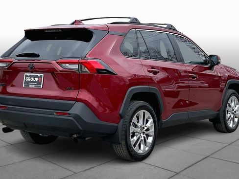 Used 2025 Toyota RAV4 XLE Premium image 13