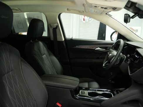 Used 2021 Buick Envision Avenir w/ Technology Package II image 22