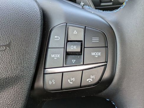 Certified 2025 Ford Maverick Lobo image 17