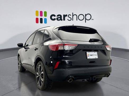 Used 2022 Ford Escape SEL w/ SEL Stealth AWD Package image 3