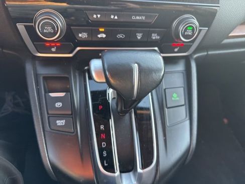 Used 2017 Honda CR-V Touring image 9
