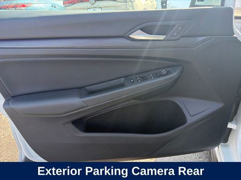 Used 2022 Volkswagen GTI SE image 11