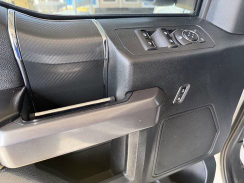 Used 2020 Ford F150 XLT w/ Equipment Group 302A Luxury AWD/4WD image 15