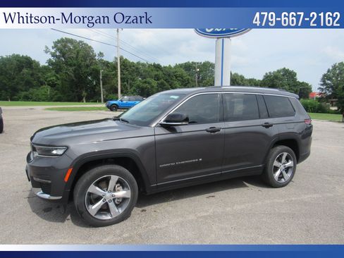 Used 2022 Jeep Grand Cherokee L Limited w/ Trailer Tow Group (B) image 2