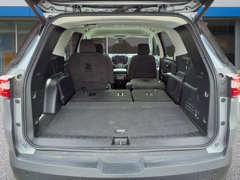 Used 2020 Chevrolet Traverse LT AWD/4WD image 5