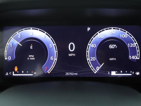 Used 2023 Jeep Grand Cherokee L Laredo image 12