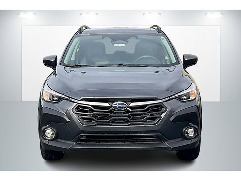 Used 2024 Subaru Crosstrek 2.0i Premium image 3