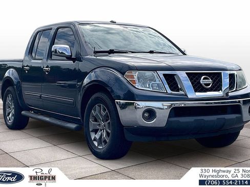 Used 2019 Nissan Frontier SL RWD image 1