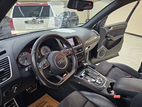 Used 2016 Audi SQ5 Premium Plus w/ Technology Package AWD/4WD image 20