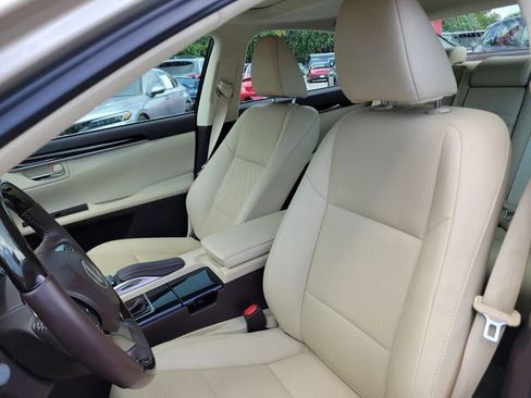 Used 2017 Lexus ES 350 w/ Navigation System Package FWD image 19