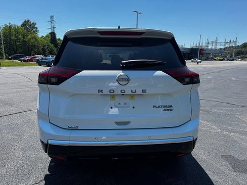 New 2026 Nissan Rogue Platinum AWD/4WD image 6