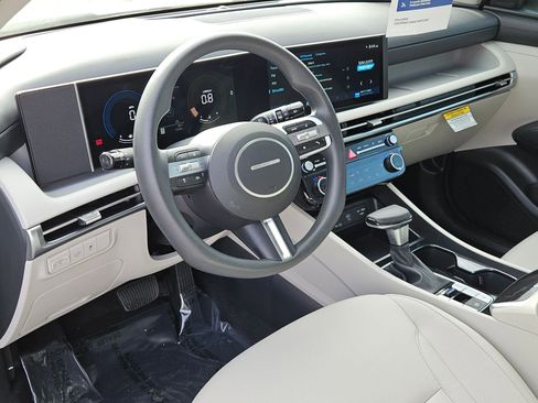 Certified 2026 Hyundai Tucson SEL image 12