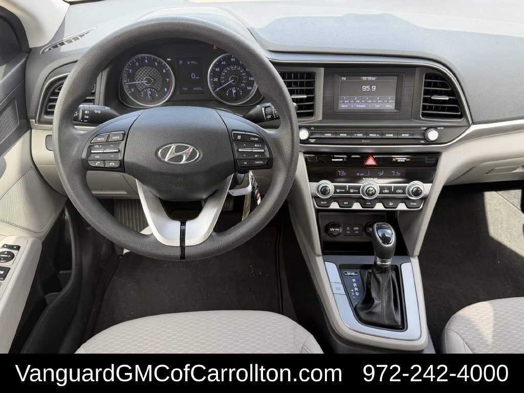 Used 2020 Hyundai Elantra SE FWD image 11