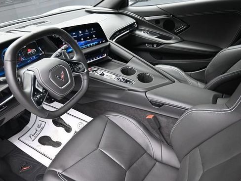 Used 2026 Chevrolet Corvette Stingray Preferred Conv w/ Z51 Performance Package RWD image 17