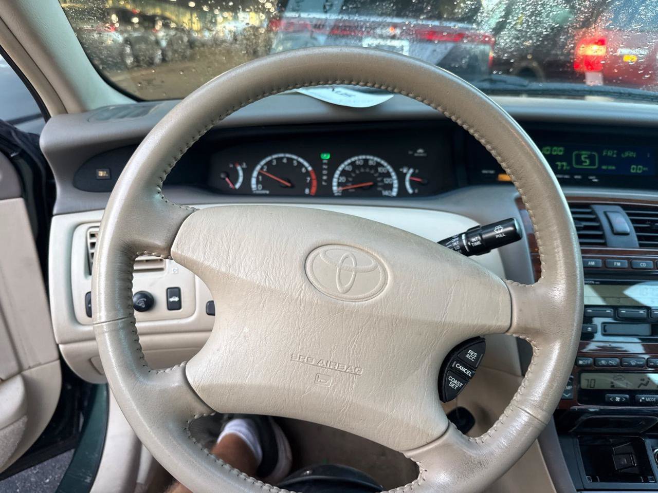 Used 2000 Toyota Avalon XL FWD image 16