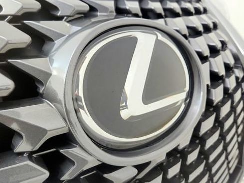 Used 2025 Lexus UX 300h FWD w/ Accessory Package (Z1) image 31