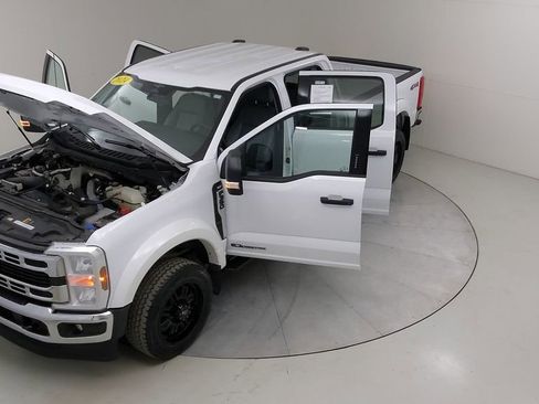 Used 2024 Ford F350 XLT image 55