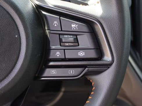 Used 2024 Subaru Crosstrek 2.5i Limited AWD/4WD image 28