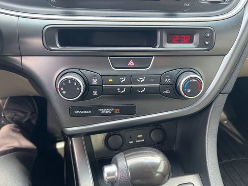 Used 2015 Kia Optima LX image 51