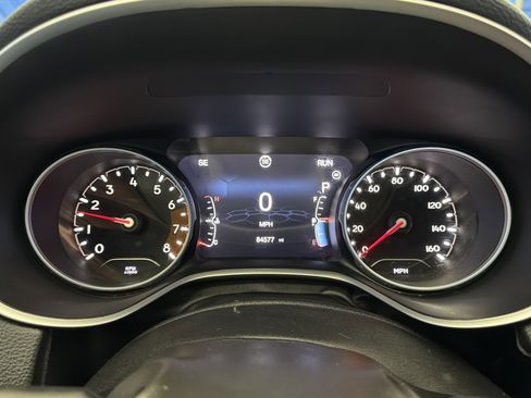 Used 2018 Jeep Compass Latitude w/ Popular Equipment Group AWD/4WD image 18